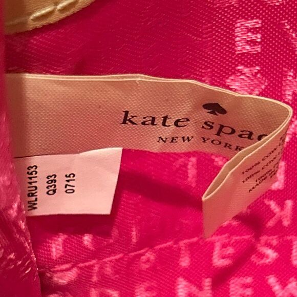 Kate Spade Zip Around Long Wristlet Wallet Red Leather Classic Everyday Casual - Picture 7 of 11